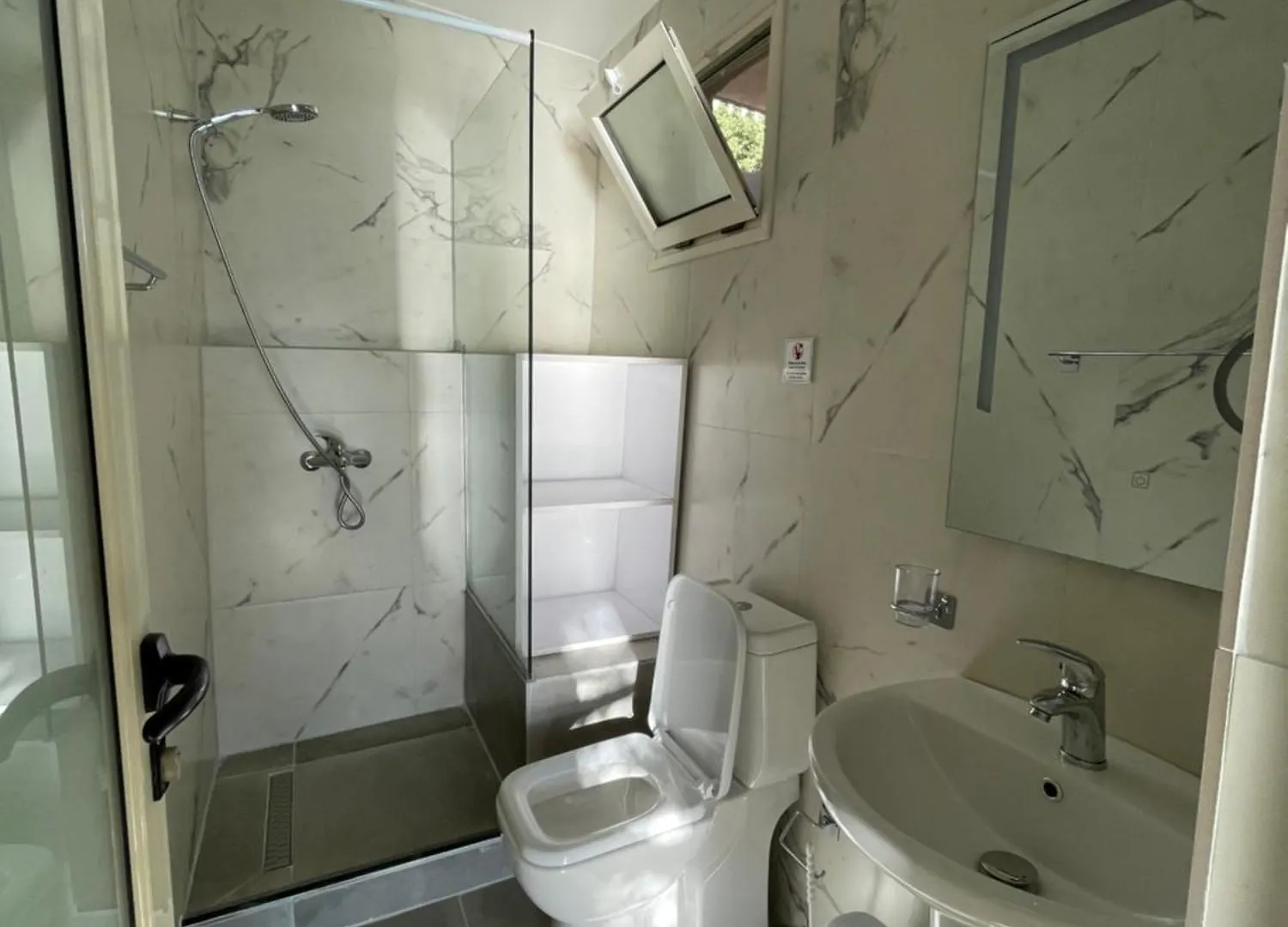 Penzion Hotel Kappa3 Villas Kanine Albánie
